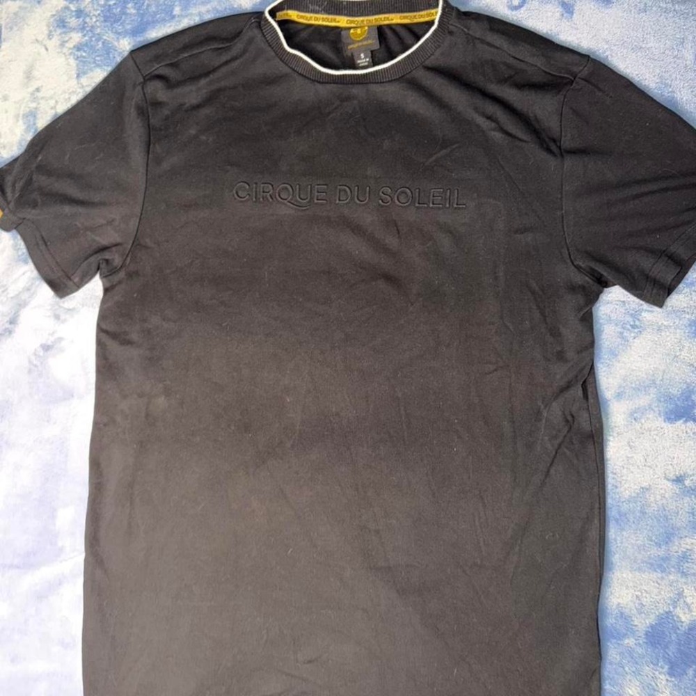 CIRQUE DU SOLEIL‎ O   SHIRT Mens size s